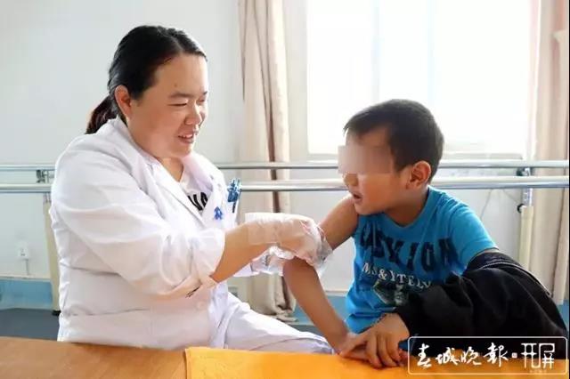 感謝春城晚報、保山新聞網(wǎng)對小潤潤的關心，感謝患者對我院的信任！