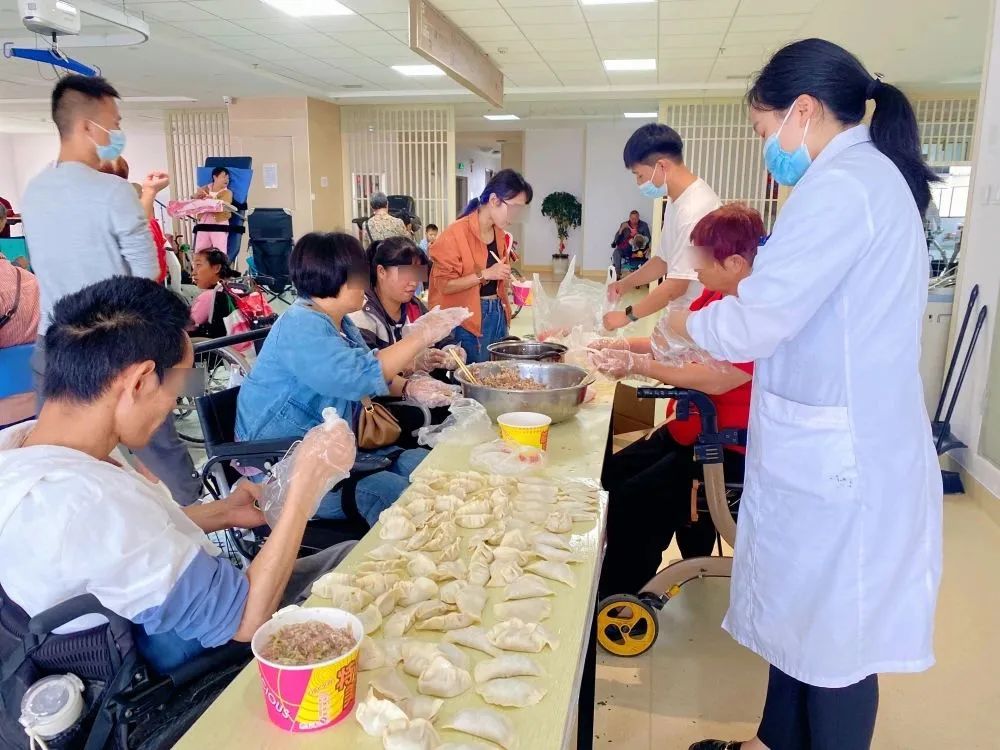 【保山安利醫(yī)院】“濃濃餃子香，深深關(guān)愛情”保山市殘聯(lián)肢體殘疾患者社會融入活動