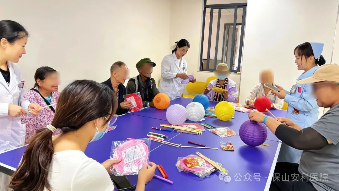 保山安利醫(yī)院腫瘤科“巧手繪燈籠，溫情迎佳節(jié)”主體活動圓滿開展